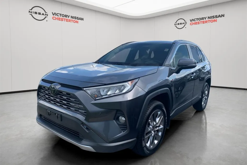2020 Toyota RAV4 Limited photo 1