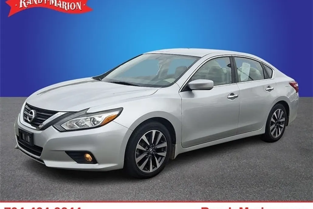 2016 Nissan Altima 2.5 SV photo 1