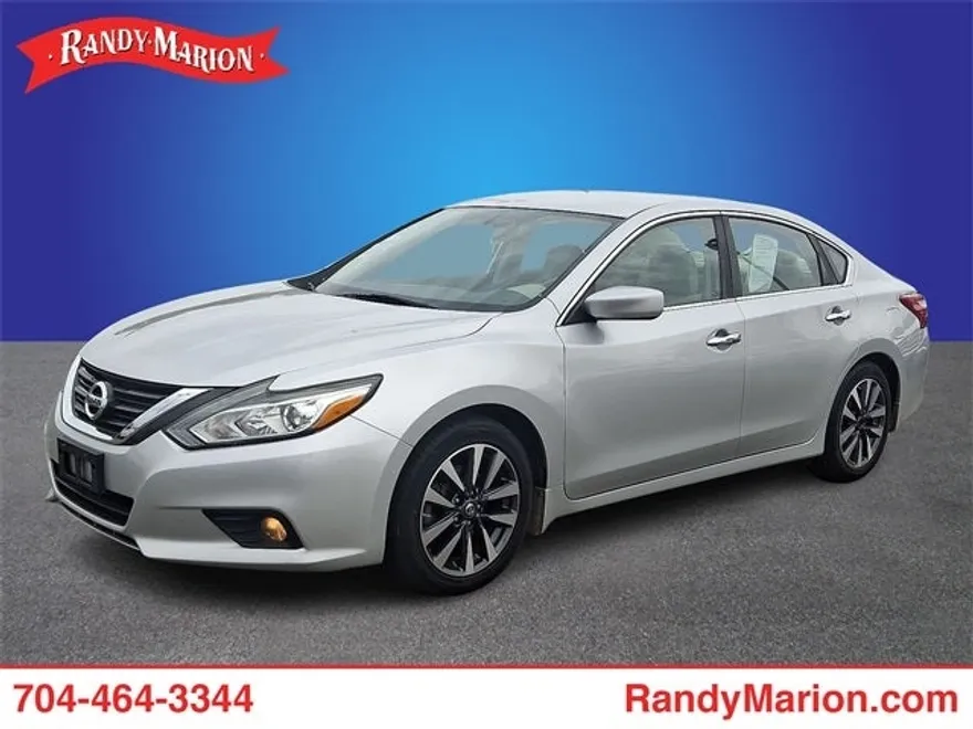 2016 Nissan Altima 2.5 SV photo 1