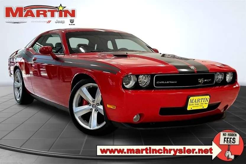 2009 Dodge Challenger SRT8 photo 1