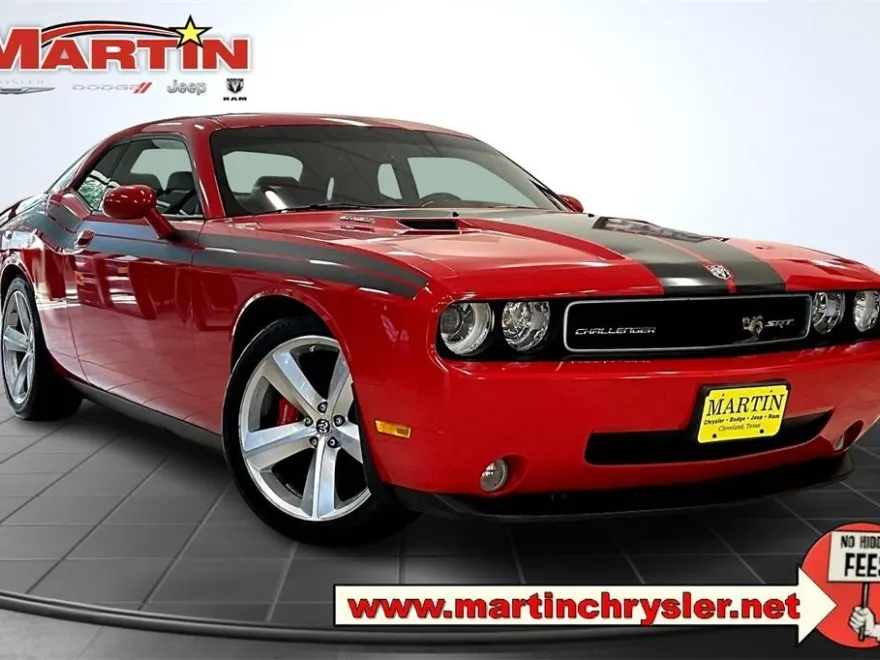 2009 Dodge Challenger SRT8 photo 1