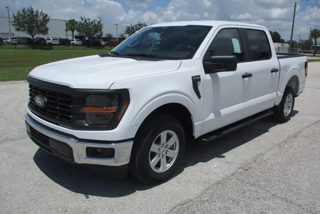 2025 Ford F-150 XL photo 1