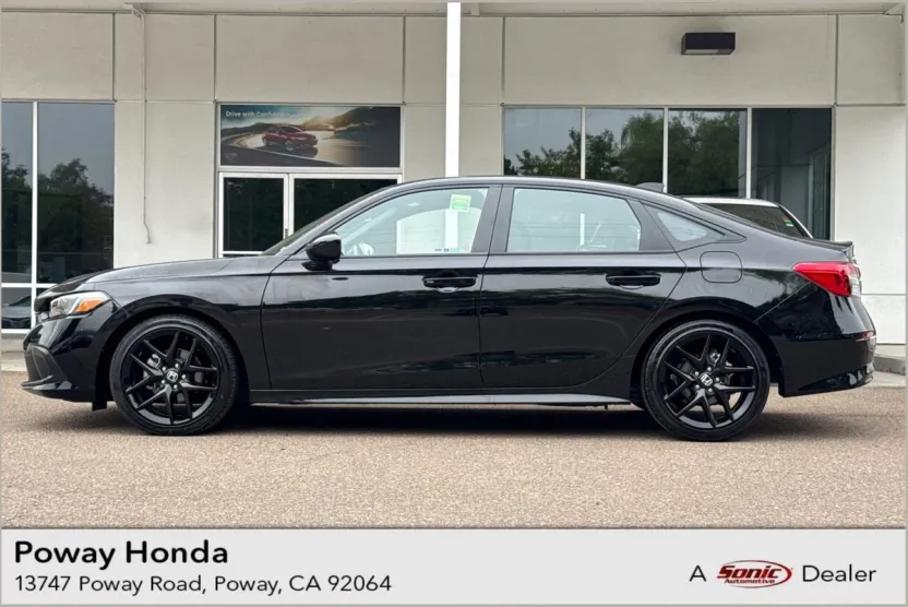 2023 Honda Civic Sport photo 1