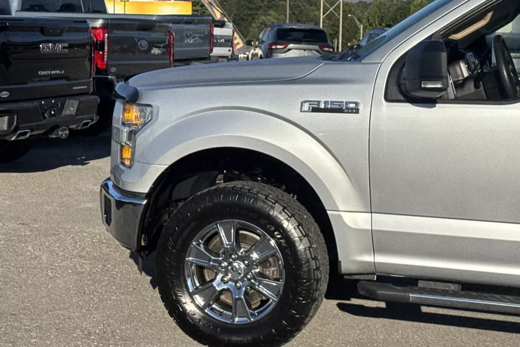2016 Ford F-150 XLT photo 1