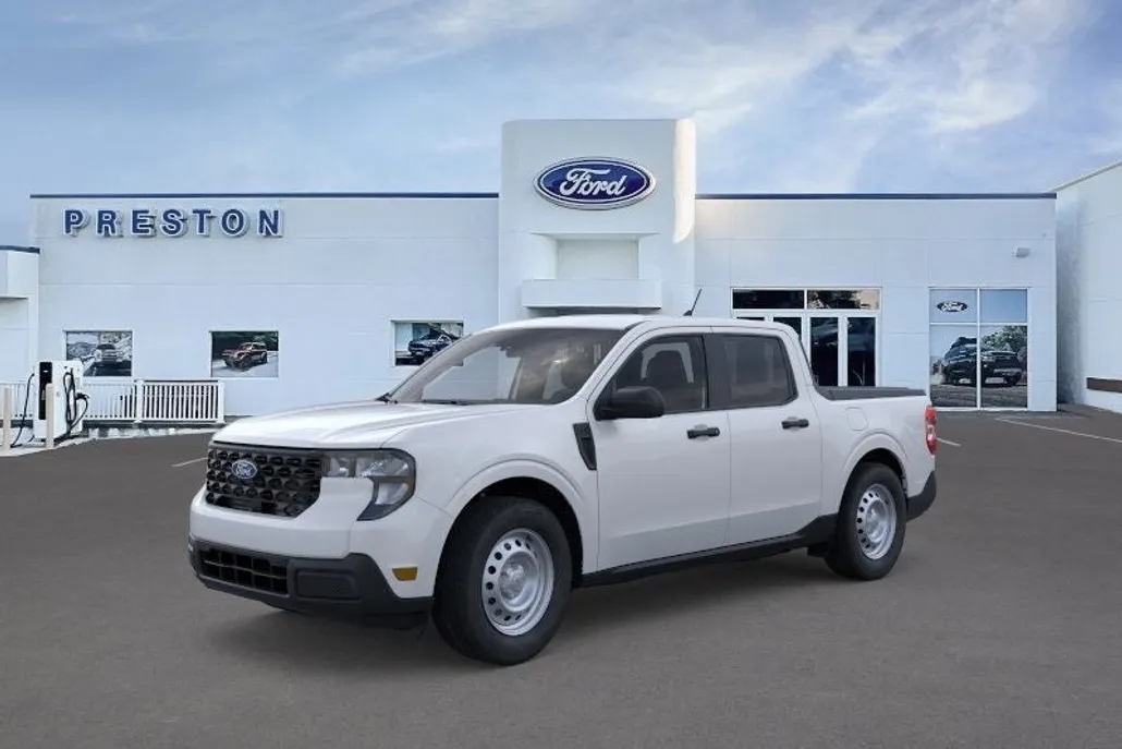 2025 Ford Maverick XL photo 1
