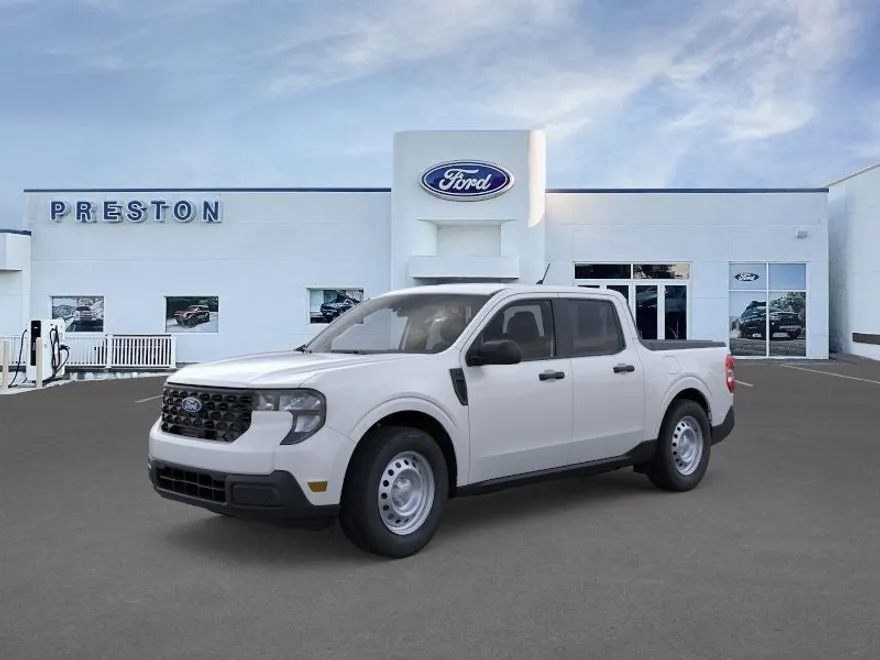 2025 Ford Maverick XL photo 1