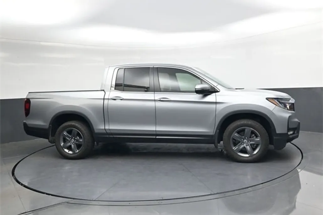 2023 Honda Ridgeline RTL photo 1
