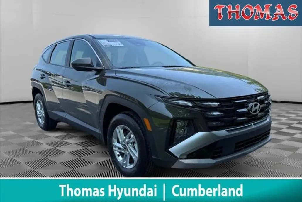 2025 Hyundai Tucson SE photo 1