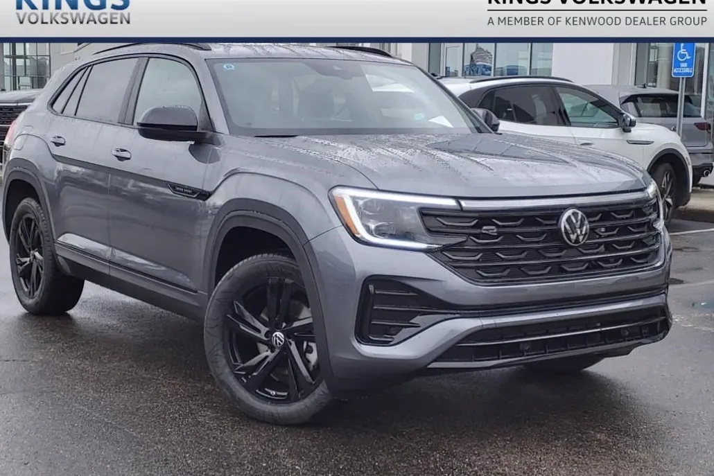 2025 Volkswagen Atlas Cross Sport SEL R-Line photo 1