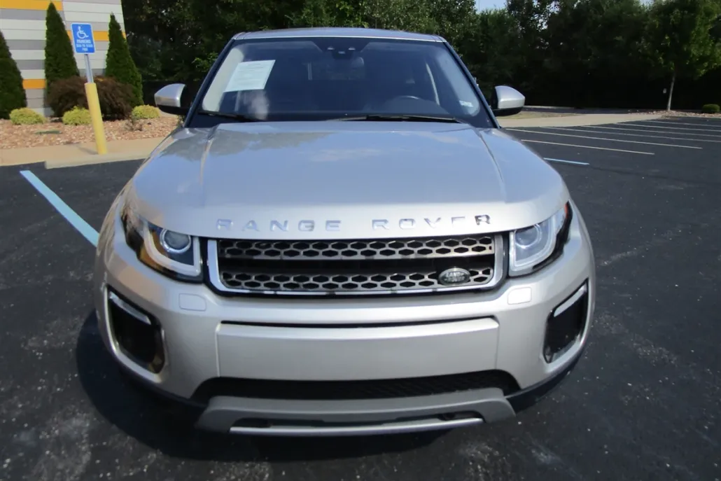 2017 Land Rover Range Rover Evoque HSE photo 1