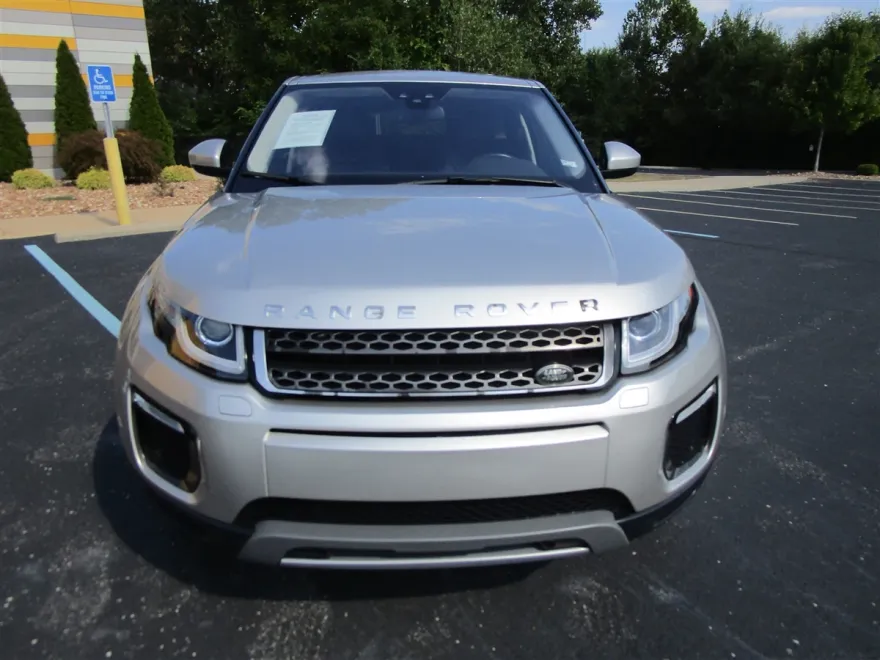 2017 Land Rover Range Rover Evoque HSE photo 1