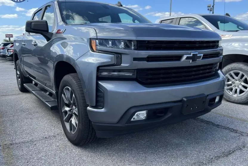 2020 Chevrolet Silverado 1500 RST photo 1