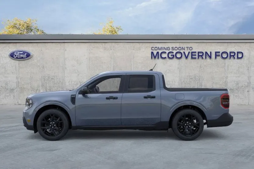 2025 Ford Maverick XLT photo 1