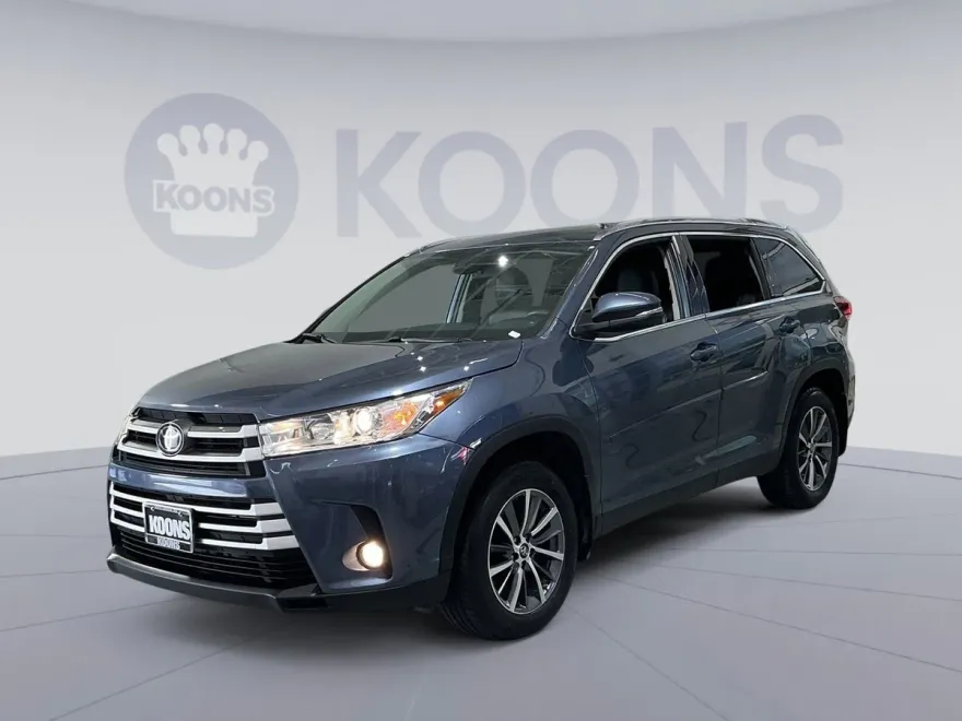 2019 Toyota Highlander SE XLE photo 1