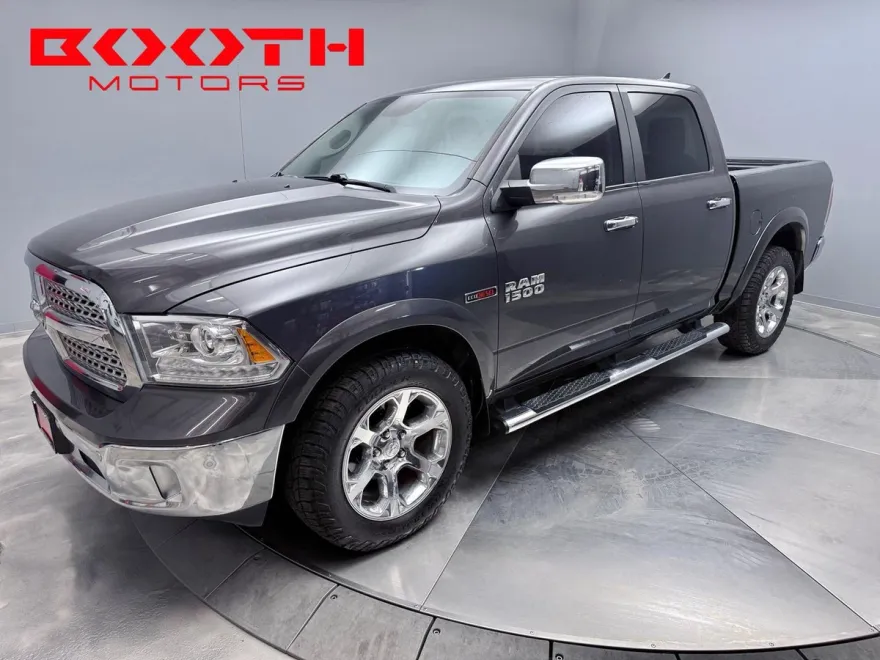 2017 Ram 1500 Laramie photo 1
