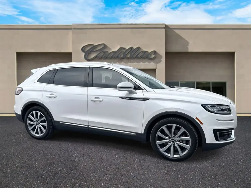 2019 Lincoln Nautilus Select photo 1