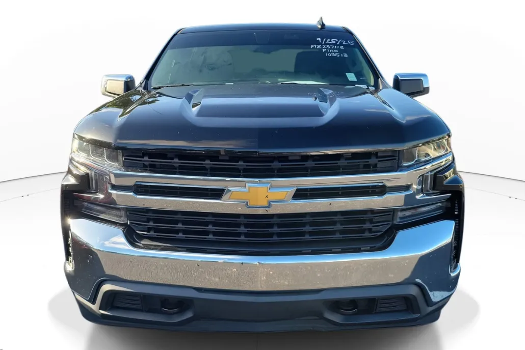 2021 Chevrolet Silverado 1500 LT photo 1