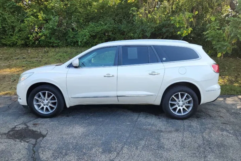 2014 Buick Enclave Leather photo 1