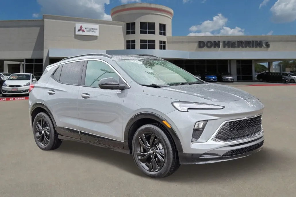 2024 Buick Encore GX Sport Touring photo 1