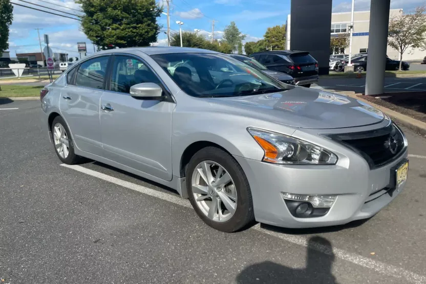 2015 Nissan Altima 2.5 SL photo 1