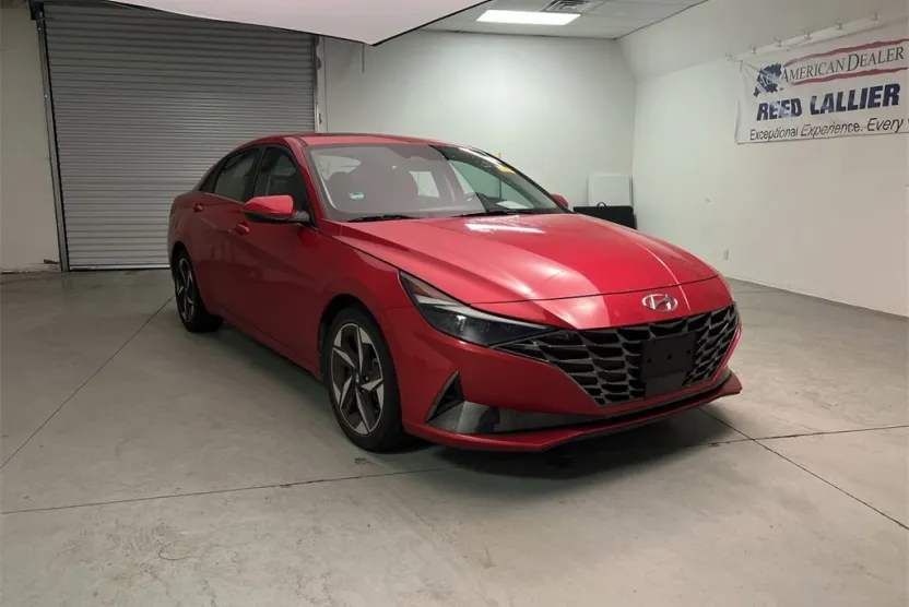 2021 Hyundai Elantra Limited photo 1