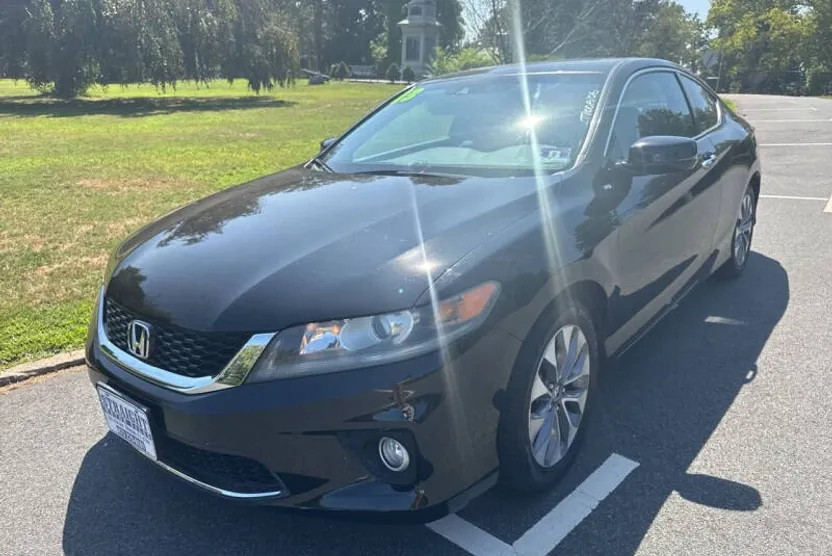 2013 Honda Accord EX-L photo 1