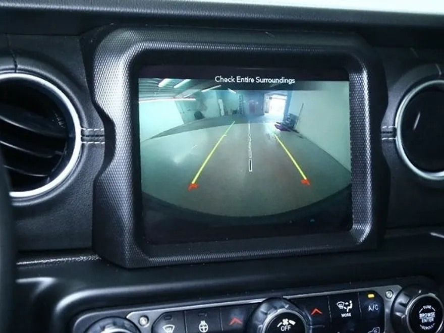 2022 Jeep Wrangler Unlimited Sahara High Altitude 4xe photo 27