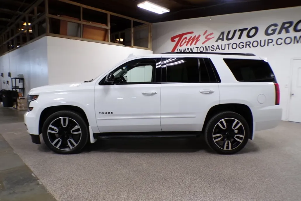 2018 Chevrolet Tahoe Premier photo 1