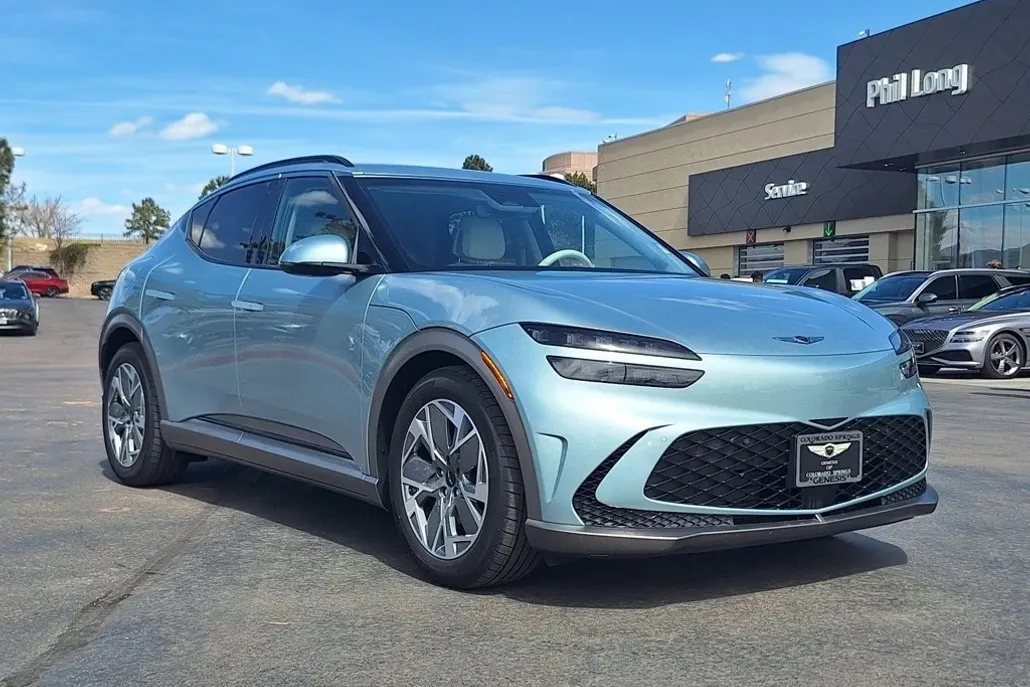 2024 Genesis GV60 photo 1