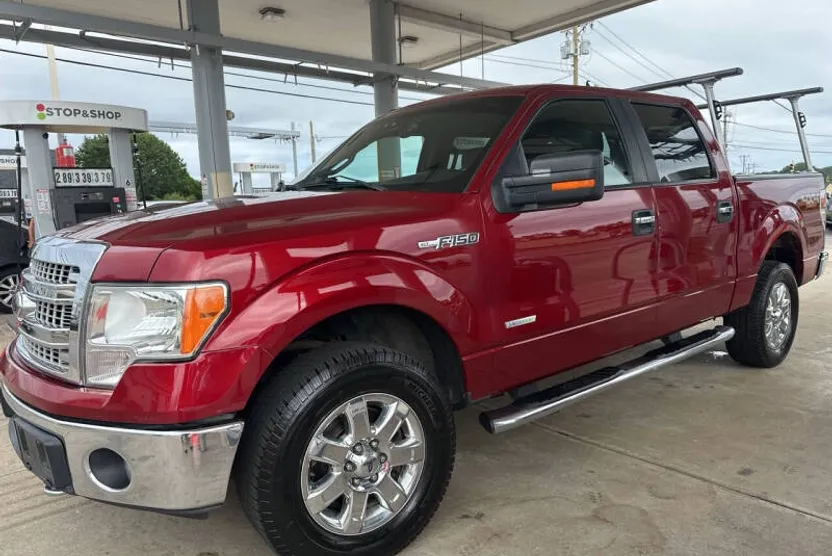 2014 Ford F-150 XLT photo 1