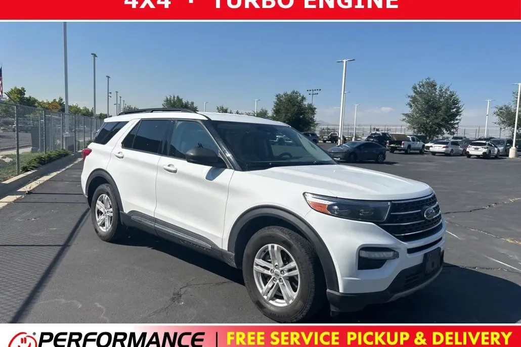 2020 Ford Explorer XLT photo 1