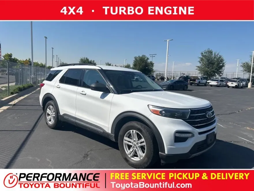 2020 Ford Explorer XLT photo 1