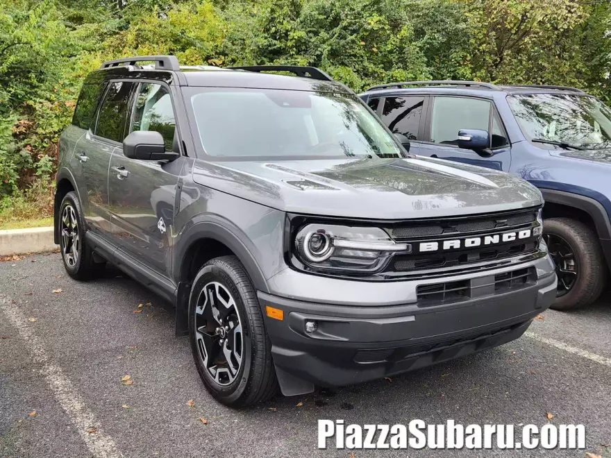 2024 Ford Bronco Sport Outer Banks photo 1