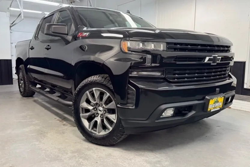 2021 Chevrolet Silverado 1500 RST photo 1