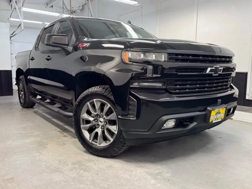 2021 Chevrolet Silverado 1500 RST photo 1