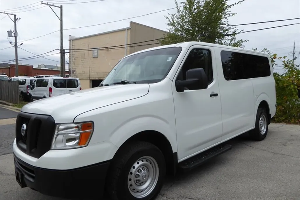 2020 Nissan NV3500 photo 1