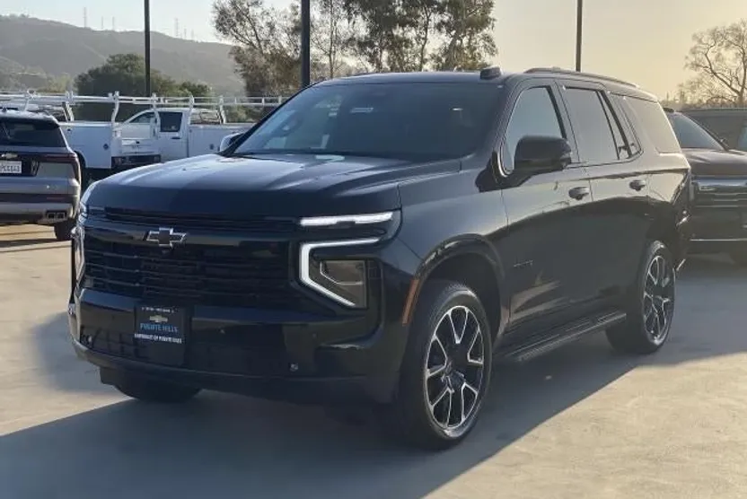 2026 Chevrolet Tahoe RST photo 1
