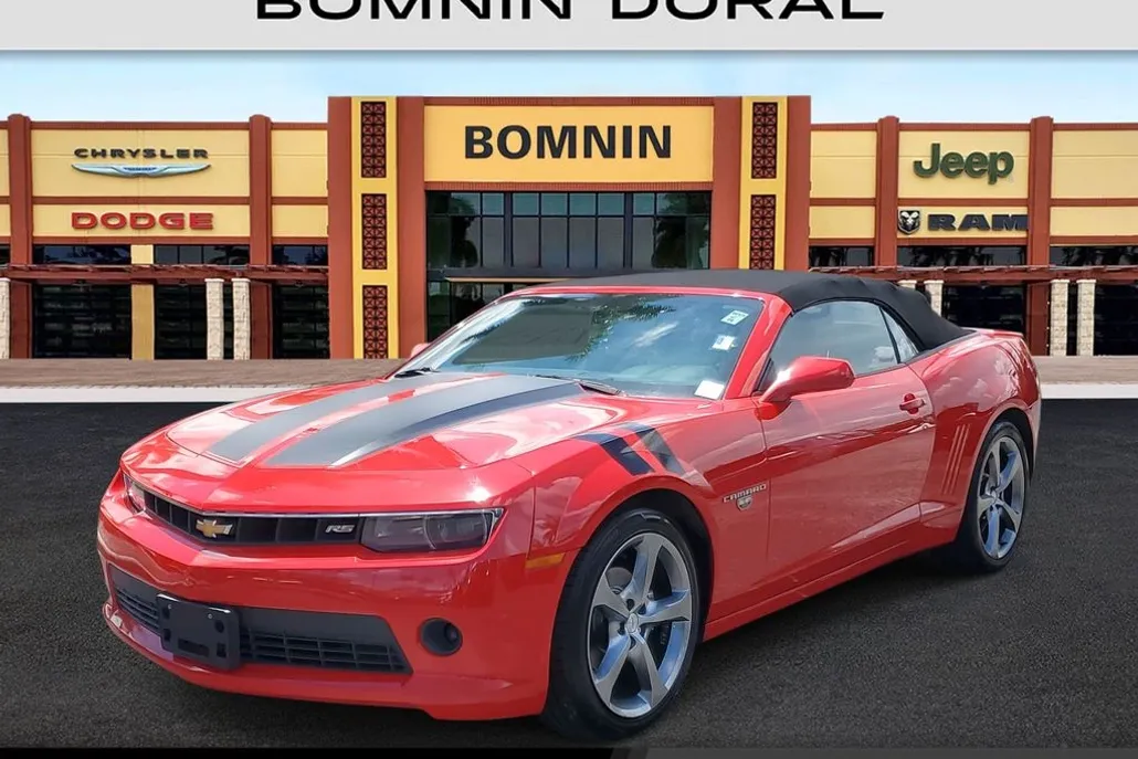 2014 Chevrolet Camaro 2LT photo 1