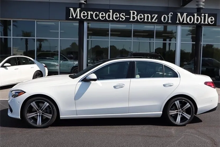 2024 Mercedes Benz C 300 photo 1