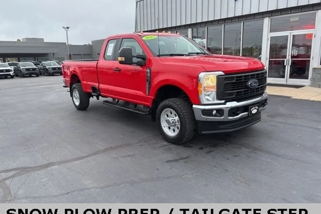 2023 Ford F-250 photo 1