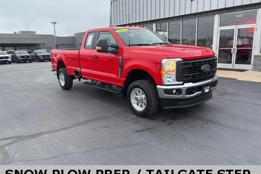 2023 Ford F-250 photo 1