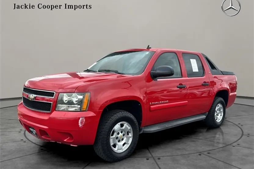 2009 Chevrolet Avalanche LS photo 1