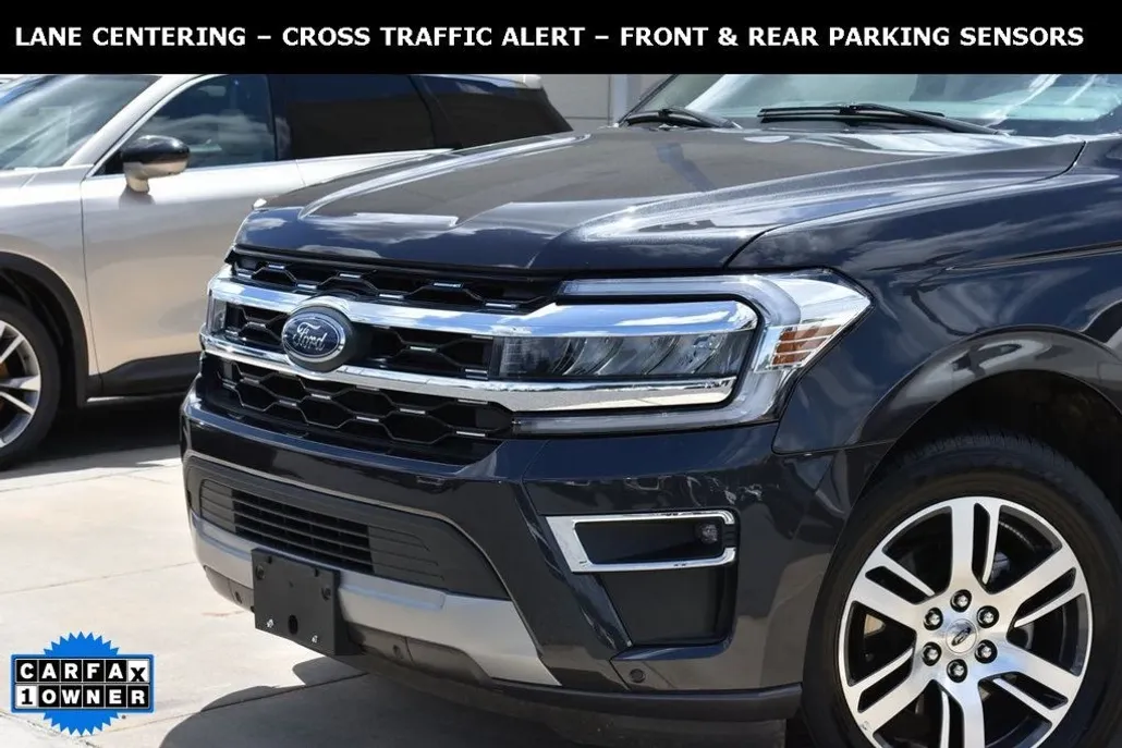 2024 Ford Expedition Limited photo 1