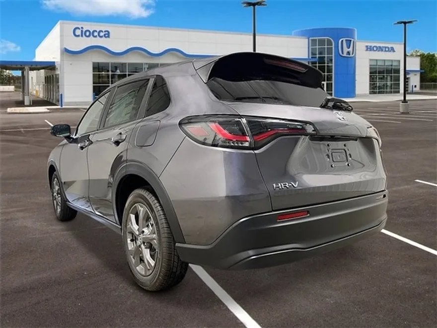 2026 Honda HR-V LX photo 1