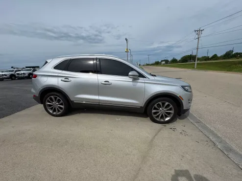 2017 Lincoln MKC Select photo 4