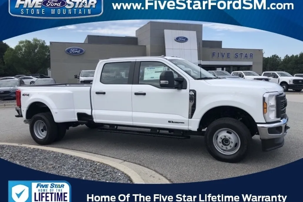 2025 Ford F-350 XL photo 1