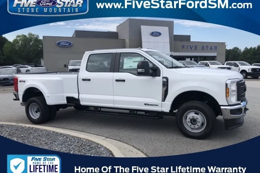 2025 Ford F-350 XL photo 1