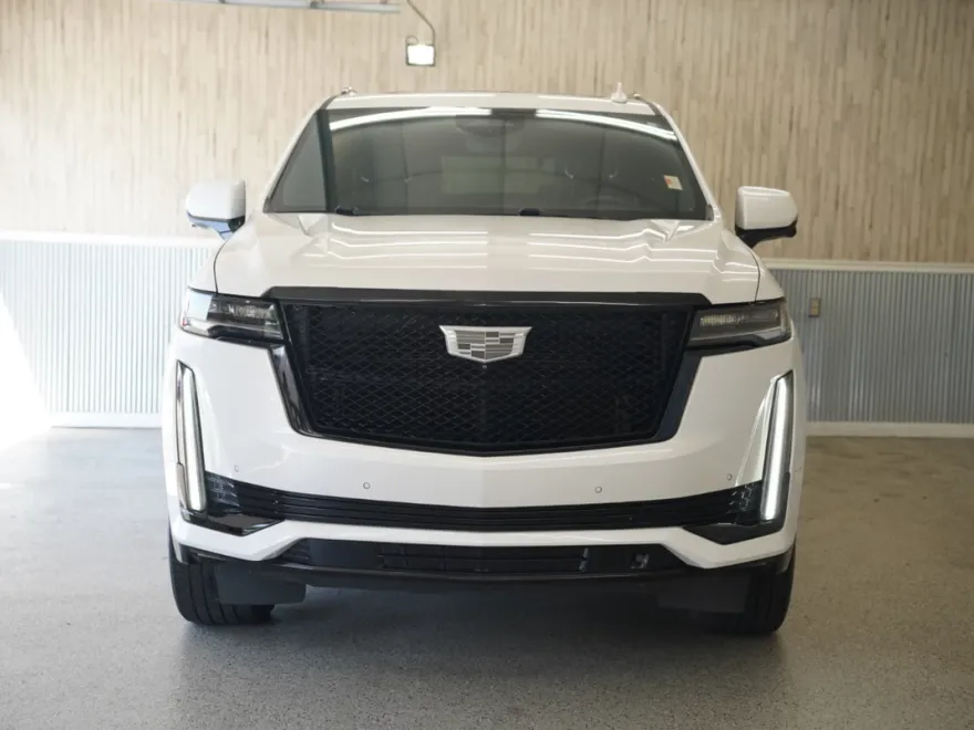2021 Cadillac Escalade Premium Luxury photo 1