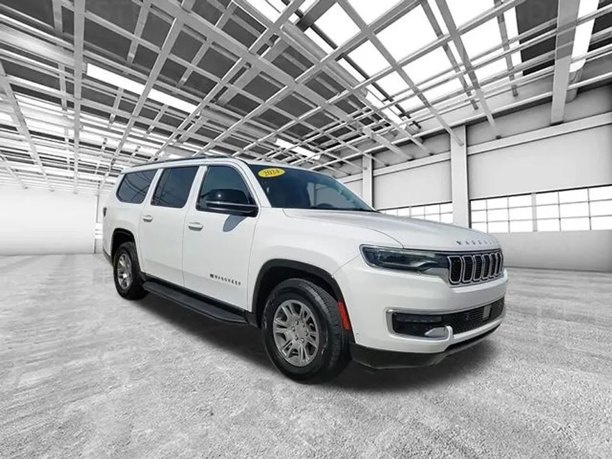 2024 Jeep Wagoneer L Base photo 1