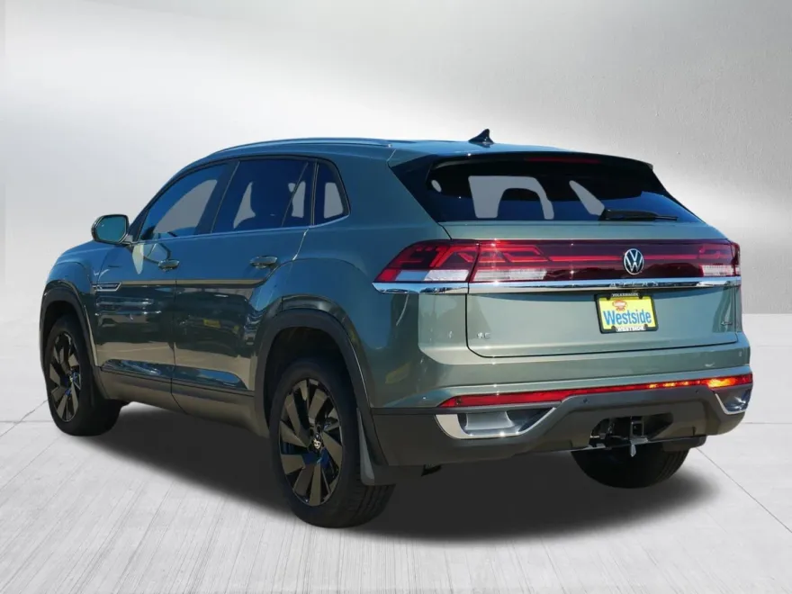 2026 Volkswagen Atlas Cross Sport SE Technology photo 1